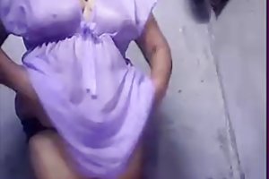 Блядь в кремах для стрижки